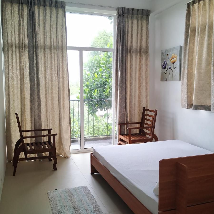 Colombo Hotel By Colombo Village Esterno foto